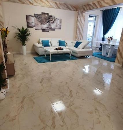 Casa Balliu Navodari Luaran gambar